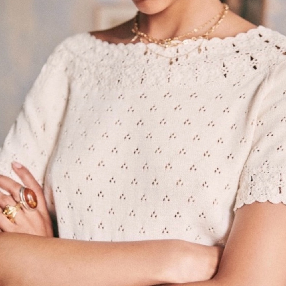 EUC Sezane Bertille Sweater Top